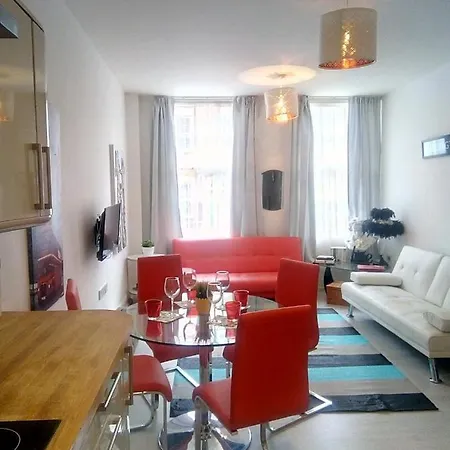 Lägenhet Flat 6 City Center Large Two Bed Flat *